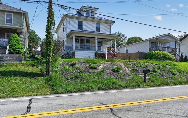 1824 Jefferson Ave, Washington, 15301, 3 Bedrooms Bedrooms, 7 Rooms Rooms,1 BathroomBathrooms,Residential,For Sale,Jefferson Ave,1745069