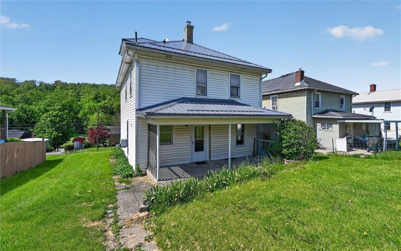 1824 Jefferson Ave, Washington, 15301, 3 Bedrooms Bedrooms, 7 Rooms Rooms,1 BathroomBathrooms,Residential,For Sale,Jefferson Ave,1745069