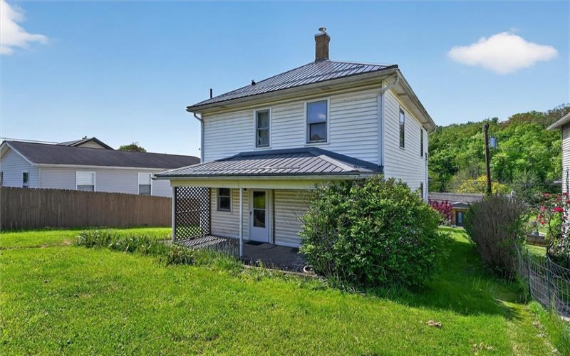1824 Jefferson Ave, Washington, 15301, 3 Bedrooms Bedrooms, 7 Rooms Rooms,1 BathroomBathrooms,Residential,For Sale,Jefferson Ave,1745069