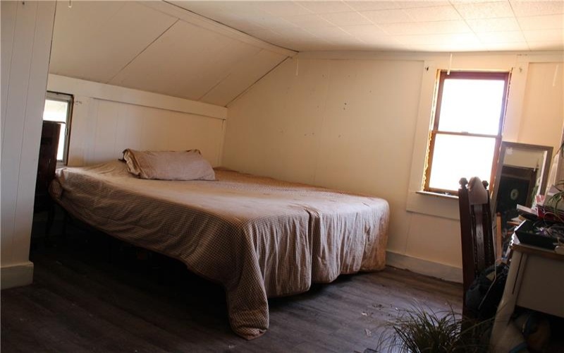 283 Duck Hollow Road, Uniontown, 15401, 2 Bedrooms Bedrooms, 5 Rooms Rooms,2 BathroomsBathrooms,Residential,For Sale,Duck Hollow Road,1745092