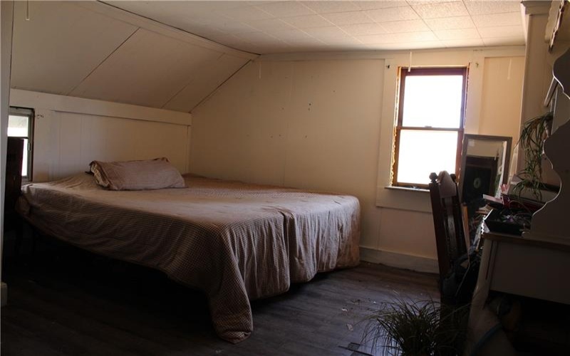 283 Duck Hollow Road, Uniontown, 15401, 2 Bedrooms Bedrooms, 5 Rooms Rooms,2 BathroomsBathrooms,Residential,For Sale,Duck Hollow Road,1745092