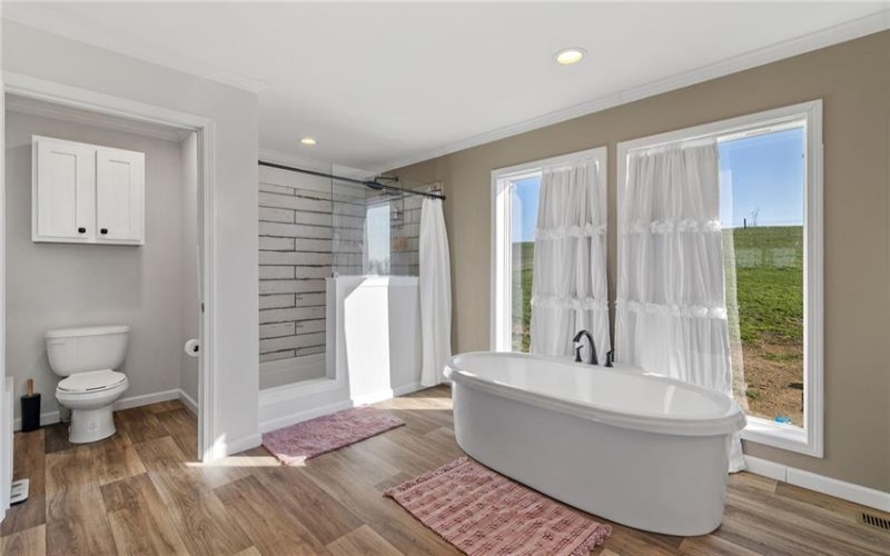 1350 Beham Ridge Rd, Claysville, 15323, 3 Bedrooms Bedrooms, 8 Rooms Rooms,2 BathroomsBathrooms,Residential,For Sale,Beham Ridge Rd,1747265