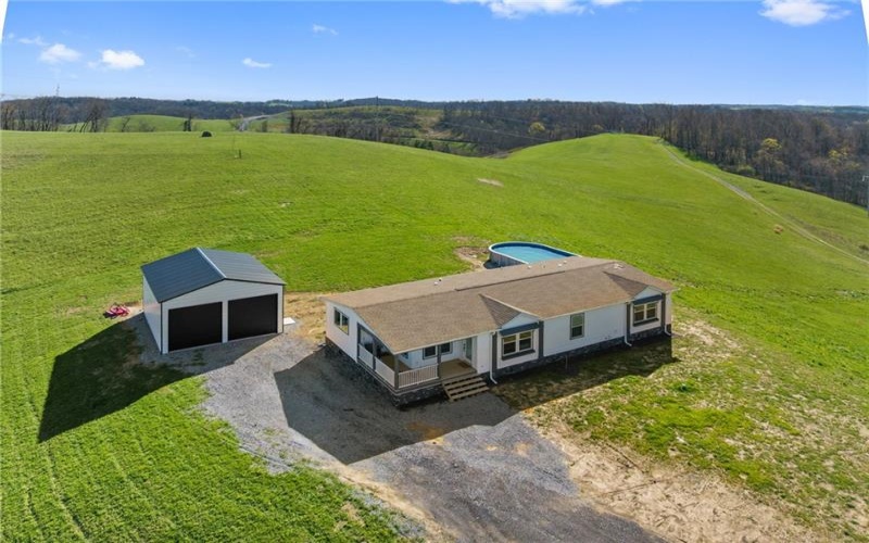 1350 Beham Ridge Rd, Claysville, 15323, 3 Bedrooms Bedrooms, 8 Rooms Rooms,2 BathroomsBathrooms,Residential,For Sale,Beham Ridge Rd,1747265