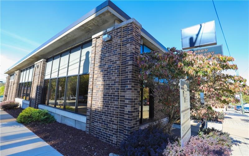 226 Main St, Irwin, 15642, ,Commercial-industrial-business,For Sale,Main St,1731964