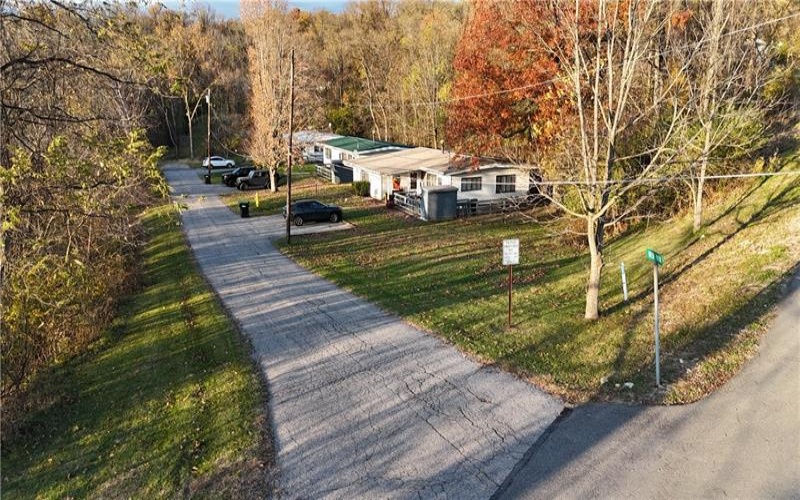 12 Hidden Hollow Rd, 15332, 15332, 3 Bedrooms Bedrooms, ,1.1 BathroomsBathrooms,Residential,For Sale,Hidden Hollow Rd,1747288