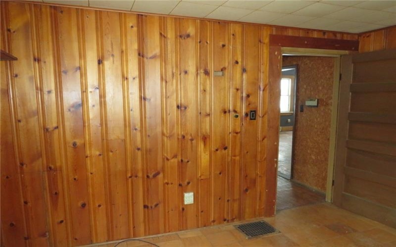 2189 Dunn Station Rd, Prosperity, 15329, 3 Bedrooms Bedrooms, 8 Rooms Rooms,1 BathroomBathrooms,Residential,For Sale,Dunn Station Rd,1739908