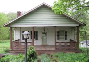 2189 Dunn Station Rd, Prosperity, 15329, 3 Bedrooms Bedrooms, 8 Rooms Rooms,1 BathroomBathrooms,Residential,For Sale,Dunn Station Rd,1739908