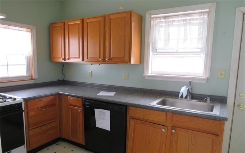 2189 Dunn Station Rd, Prosperity, 15329, 3 Bedrooms Bedrooms, 8 Rooms Rooms,1 BathroomBathrooms,Residential,For Sale,Dunn Station Rd,1739908