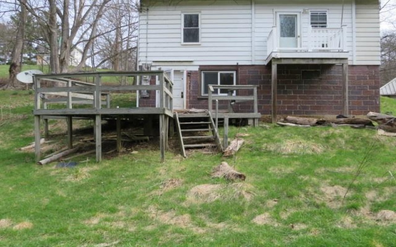 2189 Dunn Station Rd, Prosperity, 15329, 3 Bedrooms Bedrooms, 8 Rooms Rooms,1 BathroomBathrooms,Residential,For Sale,Dunn Station Rd,1739908