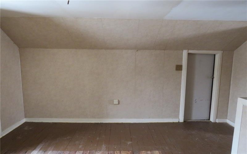 2189 Dunn Station Rd, Prosperity, 15329, 3 Bedrooms Bedrooms, 8 Rooms Rooms,1 BathroomBathrooms,Residential,For Sale,Dunn Station Rd,1739908