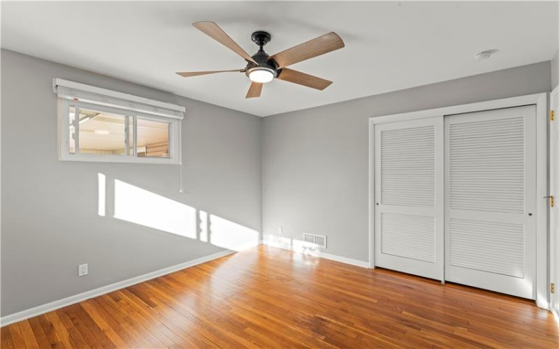 106 Stratford Drive, McMurray, 15317, 3 Bedrooms Bedrooms, 10 Rooms Rooms,3 BathroomsBathrooms,Residential,For Sale,Stratford Drive,1726047