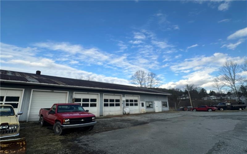 209 Route 271, Ligonier, 15658, ,Commercial-industrial-business,For Sale,Route 271,1742674