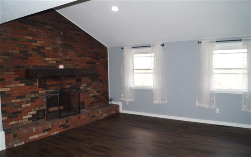 412 Jane St, Jeannette, 15644, 3 Bedrooms Bedrooms, 6 Rooms Rooms,3 BathroomsBathrooms,Residential,For Sale,Jane St,1742678