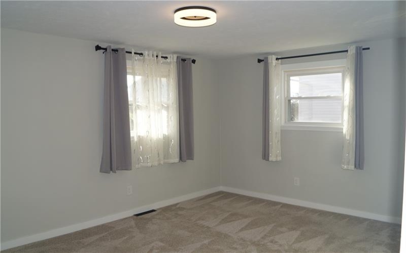 412 Jane St, Jeannette, 15644, 3 Bedrooms Bedrooms, 6 Rooms Rooms,3 BathroomsBathrooms,Residential,For Sale,Jane St,1742678