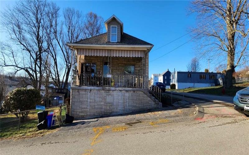 2013 East St, Cardale, 15420, 3 Bedrooms Bedrooms, ,1 BathroomBathrooms,Residential,For Sale,East St,1739913