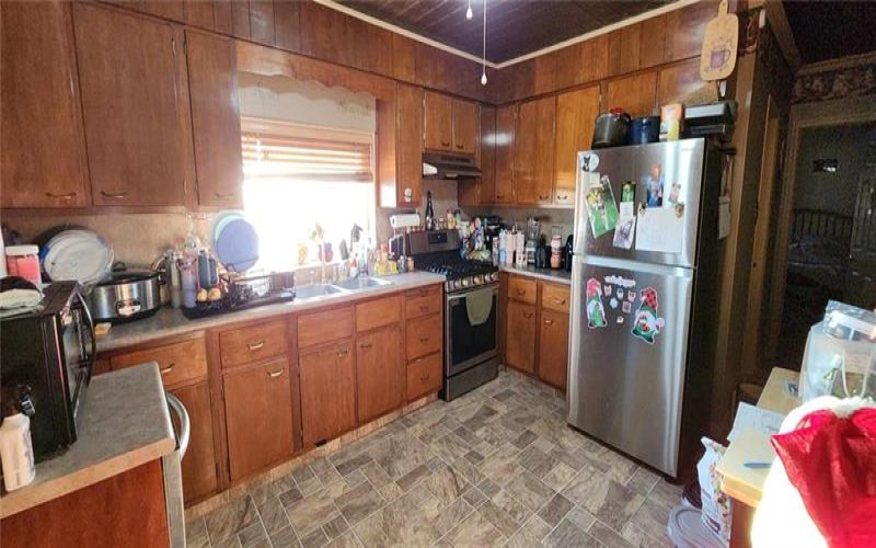 2013 East St, Cardale, 15420, 3 Bedrooms Bedrooms, ,1 BathroomBathrooms,Residential,For Sale,East St,1739913