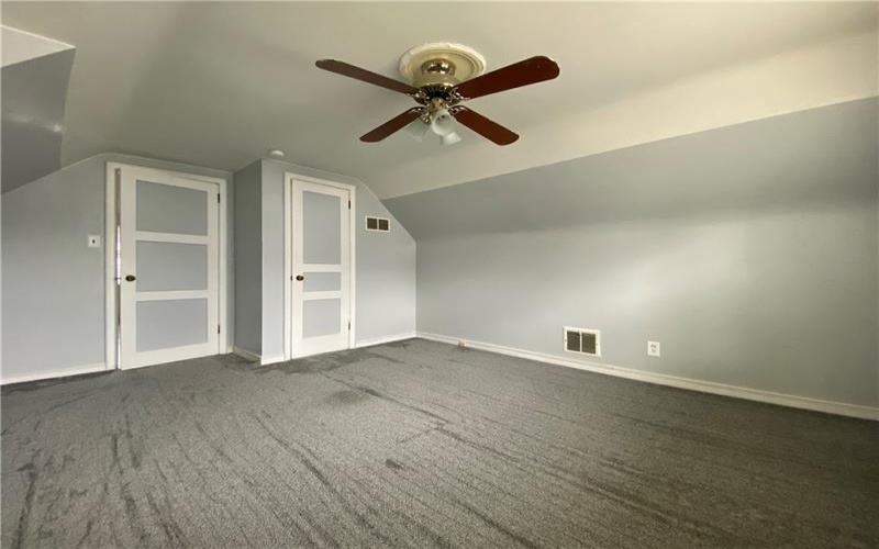 11 Washington Dr, Monessen, 15062, 4 Bedrooms Bedrooms, 8 Rooms Rooms,2 BathroomsBathrooms,Residential,For Sale,Washington Dr,1742684