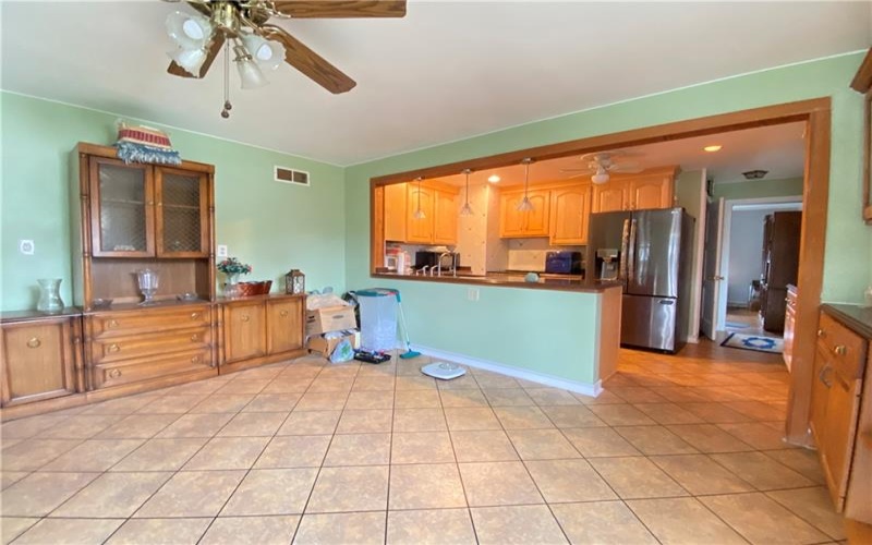 11 Washington Dr, Monessen, 15062, 4 Bedrooms Bedrooms, 8 Rooms Rooms,2 BathroomsBathrooms,Residential,For Sale,Washington Dr,1742684