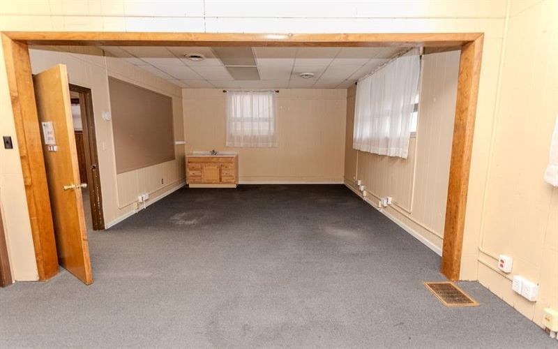 1250 Fayette Street, Uniontown, 15401, ,Commercial-industrial-business,For Sale,Fayette Street,1739923