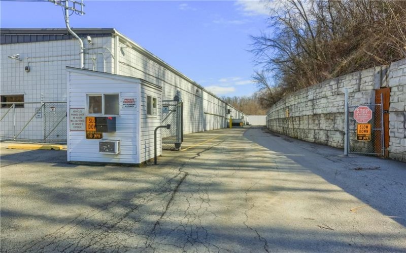 119 North PA Route 88, Charleroi, 15022, ,Commercial-industrial-business,For Sale,North PA Route 88,1745214