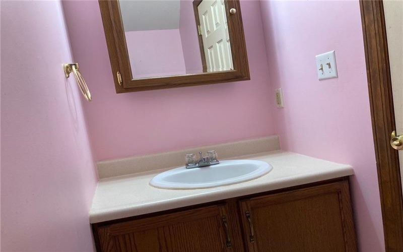 102 Park Drive, Delmont, 15626, 2 Bedrooms Bedrooms, ,1.1 BathroomsBathrooms,Lease,For Rent,Park Drive,1747363