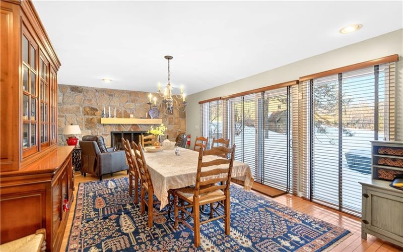 1738 Snowfield Drive, Somerset, 15502, 4 Bedrooms Bedrooms, 8 Rooms Rooms,2.1 BathroomsBathrooms,Residential,For Sale,Snowfield Drive,1739938