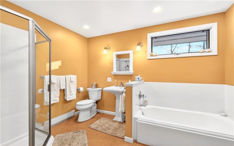 1738 Snowfield Drive, Somerset, 15502, 4 Bedrooms Bedrooms, 8 Rooms Rooms,2.1 BathroomsBathrooms,Residential,For Sale,Snowfield Drive,1739938