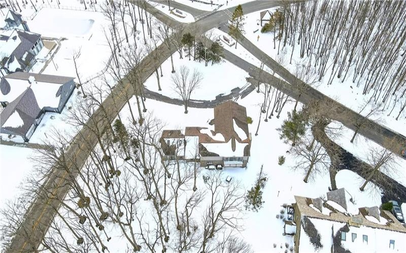 1738 Snowfield Drive, Somerset, 15502, 4 Bedrooms Bedrooms, 8 Rooms Rooms,2.1 BathroomsBathrooms,Residential,For Sale,Snowfield Drive,1739938