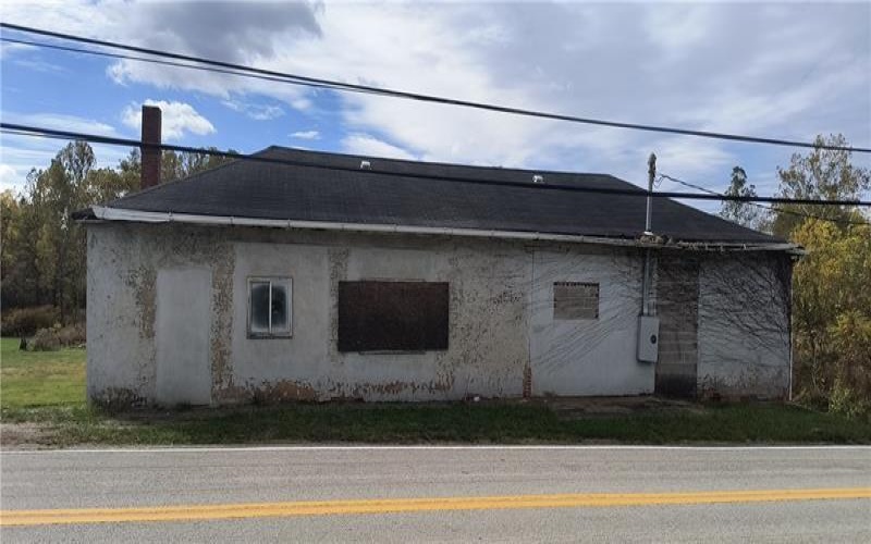 1121-1125 New Salem Rd, New Salem, 15468, ,Commercial-industrial-business,For Sale,New Salem Rd,1732173