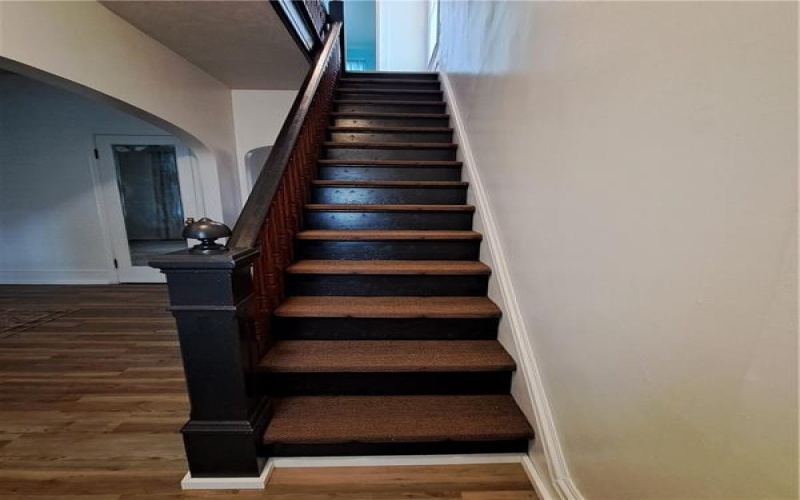439 Longfellow Street, Vandergrift, 15690, 3 Bedrooms Bedrooms, 8 Rooms Rooms,1.1 BathroomsBathrooms,Residential,For Sale,Longfellow Street,1726160