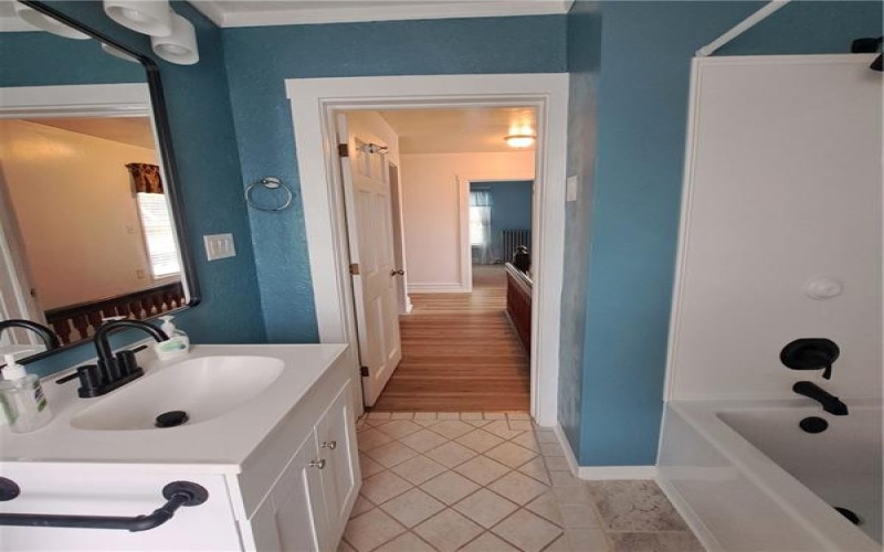 439 Longfellow Street, Vandergrift, 15690, 3 Bedrooms Bedrooms, 8 Rooms Rooms,1.1 BathroomsBathrooms,Residential,For Sale,Longfellow Street,1726160