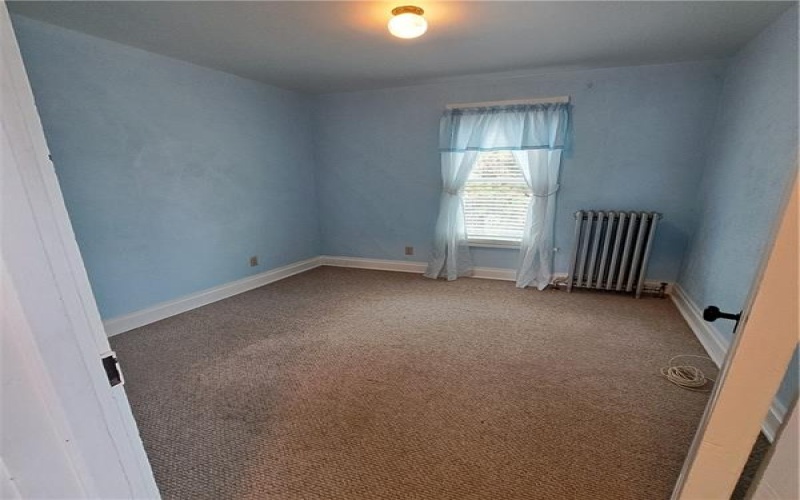 439 Longfellow Street, Vandergrift, 15690, 3 Bedrooms Bedrooms, 8 Rooms Rooms,1.1 BathroomsBathrooms,Residential,For Sale,Longfellow Street,1726160