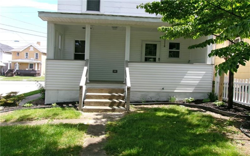439 Longfellow Street, Vandergrift, 15690, 3 Bedrooms Bedrooms, 8 Rooms Rooms,1.1 BathroomsBathrooms,Residential,For Sale,Longfellow Street,1726160