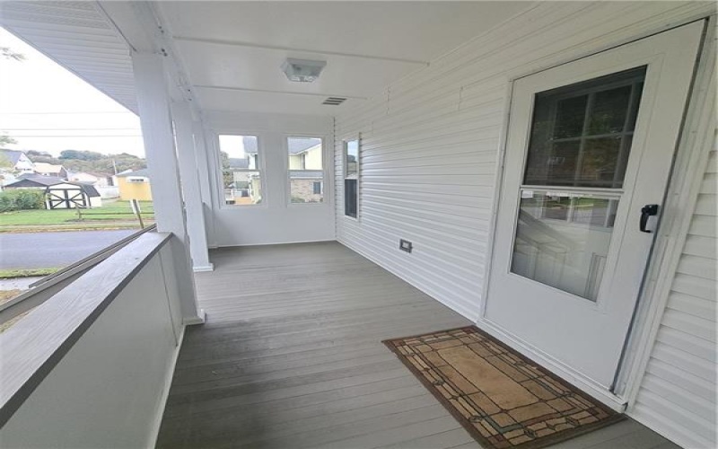 439 Longfellow Street, Vandergrift, 15690, 3 Bedrooms Bedrooms, 8 Rooms Rooms,1.1 BathroomsBathrooms,Residential,For Sale,Longfellow Street,1726160