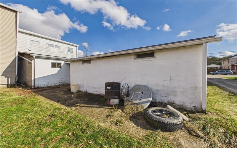 214 5th St, Avonmore, 15681, ,Multi-unit,For Sale,5th St,1742740