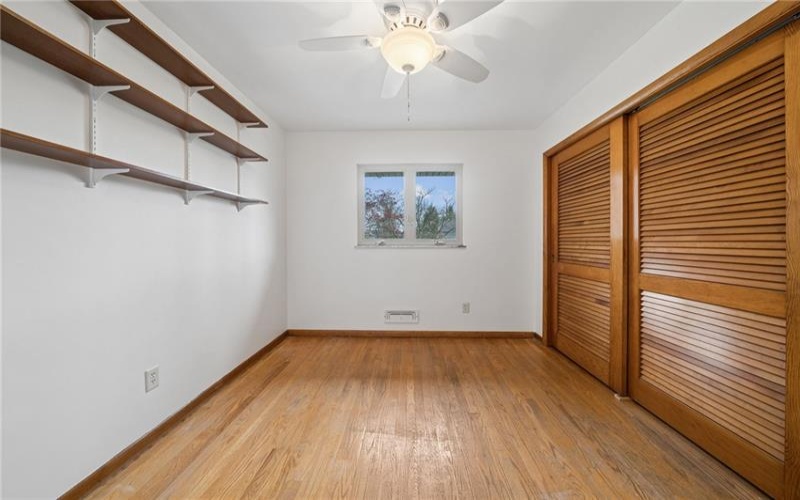 204 LIBERTY, ROSTRAVER TWP, 15012, 4 Bedrooms Bedrooms, 14 Rooms Rooms,3 BathroomsBathrooms,Residential,For Sale,LIBERTY,1747379