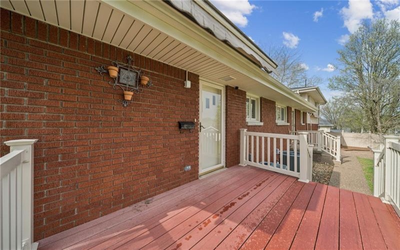 204 LIBERTY, ROSTRAVER TWP, 15012, 4 Bedrooms Bedrooms, 14 Rooms Rooms,3 BathroomsBathrooms,Residential,For Sale,LIBERTY,1747379