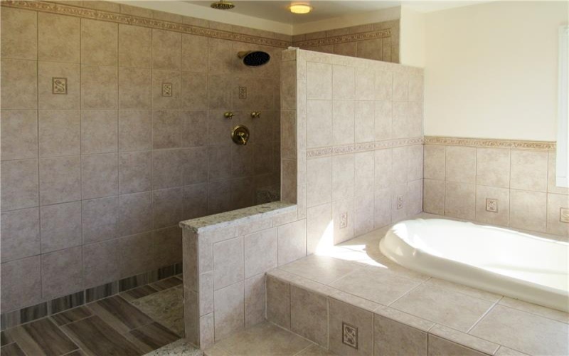 2350 Mount Vernon Ave, EXPORT, 15632, 4 Bedrooms Bedrooms, 10 Rooms Rooms,4 BathroomsBathrooms,Residential,For Sale,Mount Vernon Ave,1742758