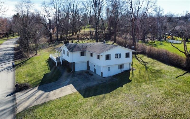 2350 Mount Vernon Ave, EXPORT, 15632, 4 Bedrooms Bedrooms, 10 Rooms Rooms,4 BathroomsBathrooms,Residential,For Sale,Mount Vernon Ave,1742758