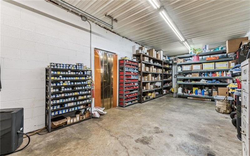 952 Pittsburgh Street, Greensburg, 15601, ,Commercial-industrial-business,For Sale,Pittsburgh Street,1739986
