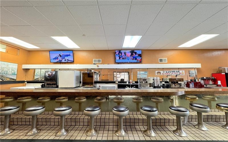 417 Clay Avenue, Jeannette, 15644, ,Commercial-industrial-business,For Sale,Clay Avenue,1726291