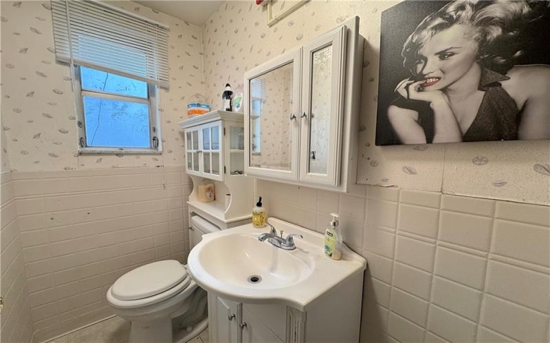 417 Clay Avenue, Jeannette, 15644, ,Commercial-industrial-business,For Sale,Clay Avenue,1726291