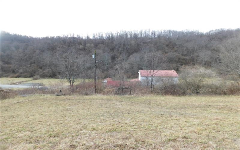 1964 Toms Run Rd, Holbrook, 15341, 4 Bedrooms Bedrooms, ,1.2 BathroomsBathrooms,Farm-acreage-lot,For Sale,Garage and barn,Toms Run Rd,1736752