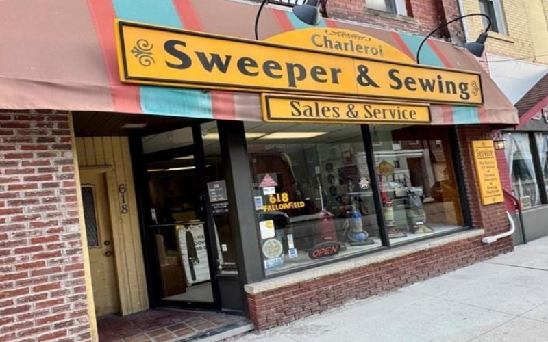 618 Fallowfield Ave., 15022, 15022, ,Commercial-industrial-business,For Sale,Fallowfield Ave.,1740006