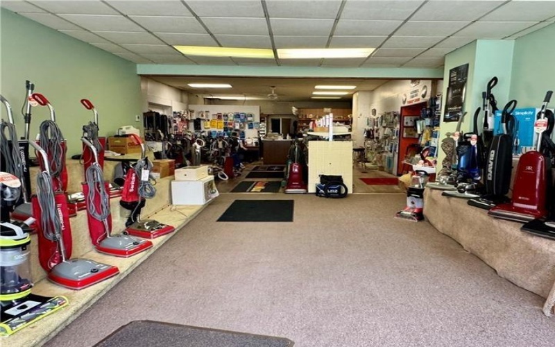 618 Fallowfield Ave., 15022, 15022, ,Commercial-industrial-business,For Sale,Fallowfield Ave.,1740006