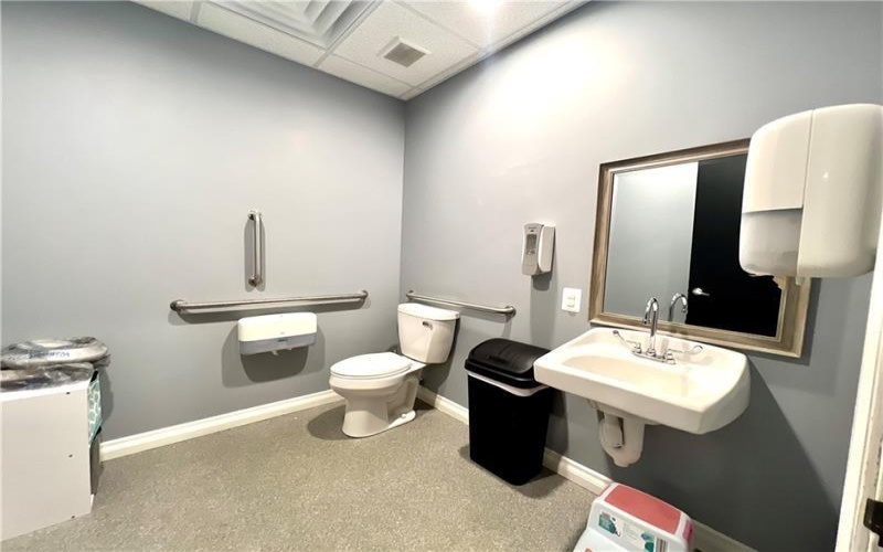 550 George St, Carmichaels, 15320, ,Commercial-industrial-business,For Sale,George St,1742767
