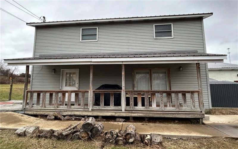 583 Mcclellandtown Rd, Uniontown, 15401, 3 Bedrooms Bedrooms, ,1.2 BathroomsBathrooms,Residential,For Sale,Mcclellandtown Rd,1740012