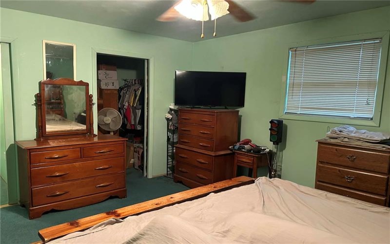 583 Mcclellandtown Rd, Uniontown, 15401, 3 Bedrooms Bedrooms, ,1.2 BathroomsBathrooms,Residential,For Sale,Mcclellandtown Rd,1740012
