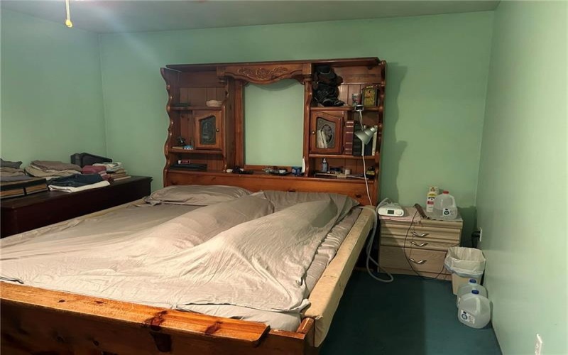 583 Mcclellandtown Rd, Uniontown, 15401, 3 Bedrooms Bedrooms, ,1.2 BathroomsBathrooms,Residential,For Sale,Mcclellandtown Rd,1740012