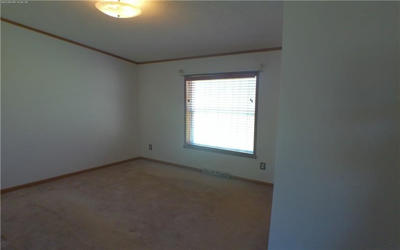 107 HUNTING HILLS ROAD, DILLINER, 15327, 3 Bedrooms Bedrooms, 12 Rooms Rooms,3.1 BathroomsBathrooms,Residential,For Sale,HUNTING HILLS ROAD,1742782